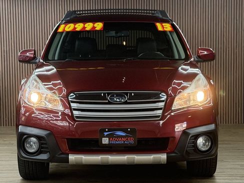 Used 2013 Subaru Outback 2.5i Limited AWD/4WD image 2
