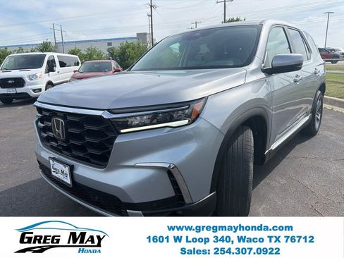 Used 2024 Honda Pilot EX-L image 7