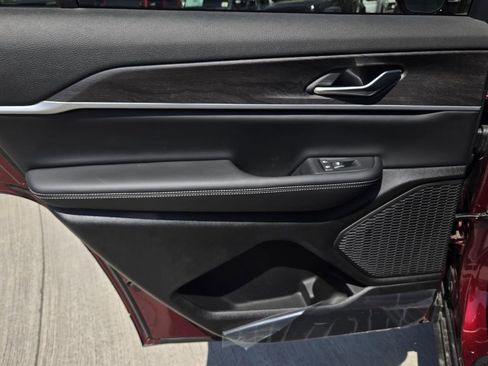 New 2025 Jeep Grand Cherokee L Limited AWD/4WD image 13