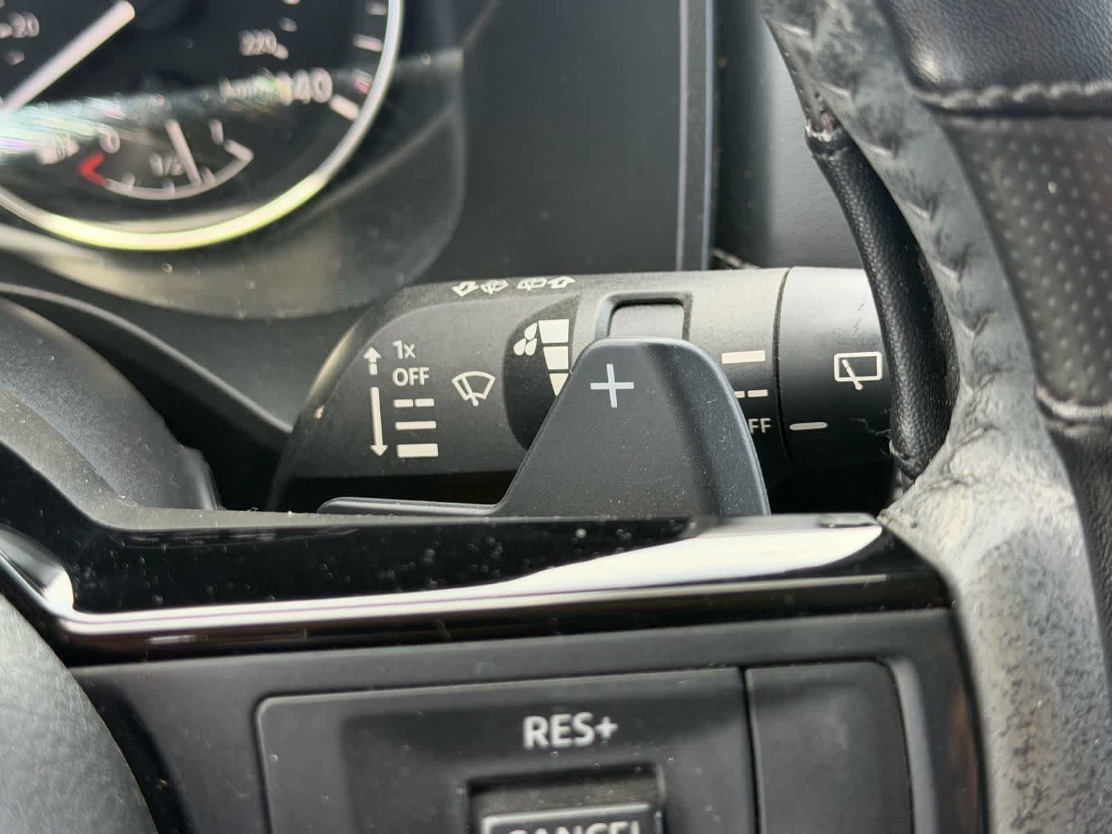 Used 2021 Nissan Rogue SL FWD image 18