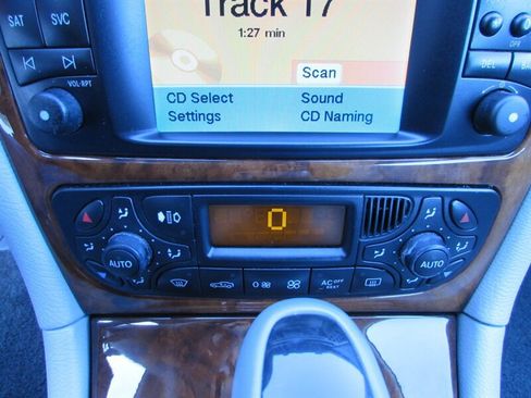 Used 2004 Mercedes-Benz CLK 500 Coupe image 17