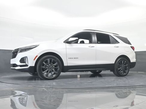 Used 2023 Chevrolet Equinox RS image 58