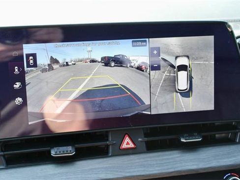New 2025 Kia Sportage X-Line Prestige AWD/4WD image 18