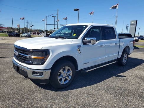Used 2024 Ford F150 XLT w/ Equipment Group 302A MID image 2