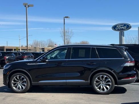 Used 2025 Lincoln Aviator Reserve w/ Illumination Package image 40