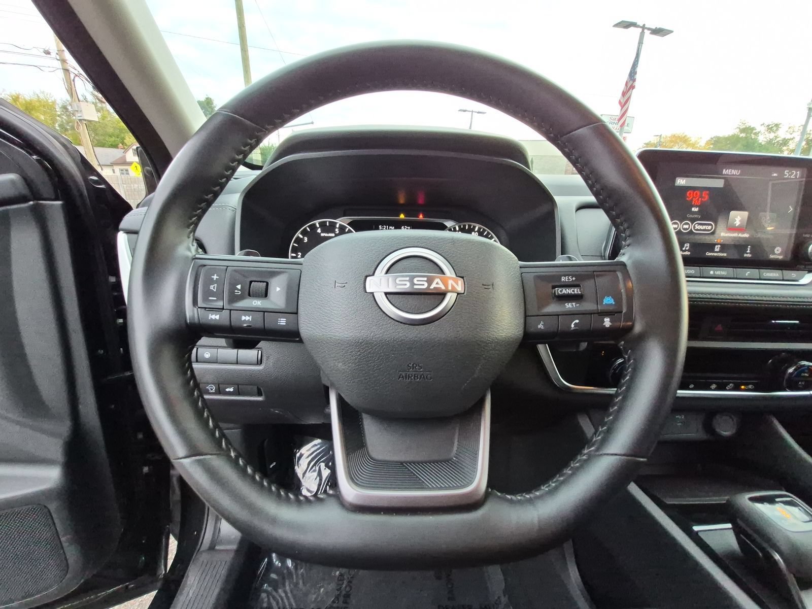 Used 2025 Nissan Rogue SV AWD/4WD image 22