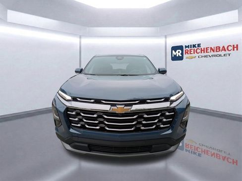 Used 2025 Chevrolet Equinox LT image 9