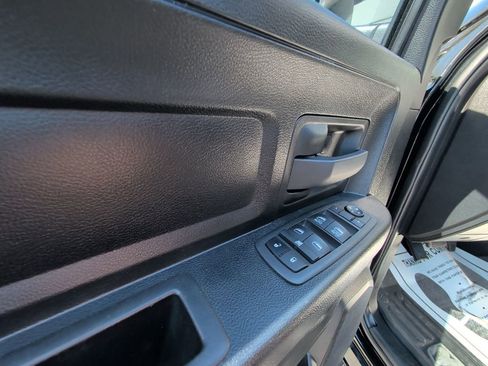 Used 2022 RAM 1500 Express w/ Wheel & Sound Group AWD/4WD image 11