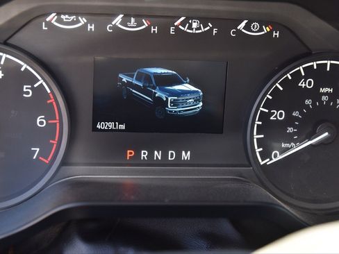 Used 2024 Ford F250 XLT w/ FX4 Off-Road Package image 8