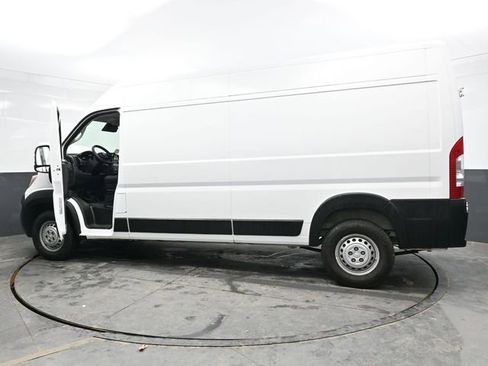 Used 2025 RAM ProMaster 2500 w/ Convenience Group FWD image 41