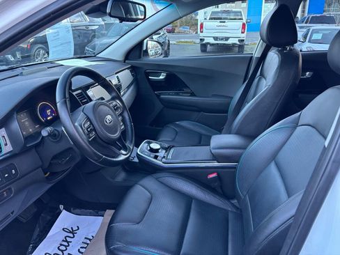 Certified 2019 Kia Niro EX Premium w/ Cold Weather Package 1.0 image 12