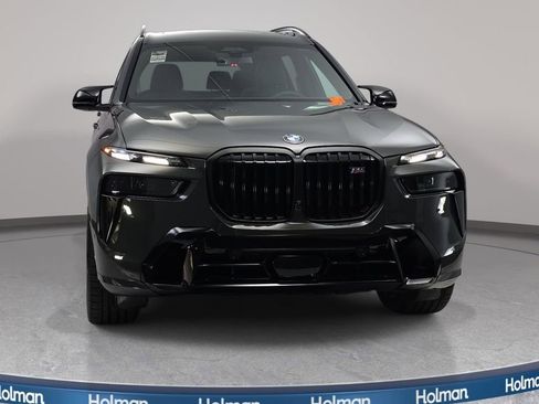 New 2026 BMW X7 M60i image 2