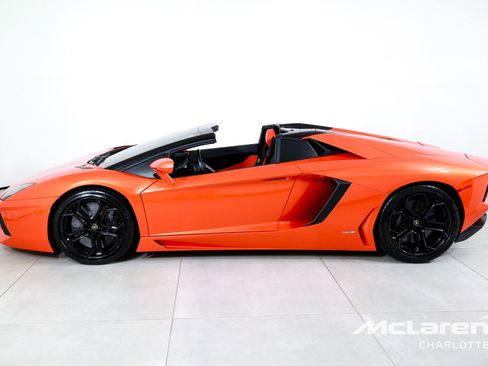 Used 2014 Lamborghini Aventador LP 700-4 AWD/4WD image 7