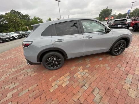 Certified 2025 Honda HR-V Sport image 36