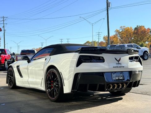 Used 2016 Chevrolet Corvette Z06 w/ 3LZ Preferred Equipment Group image 12