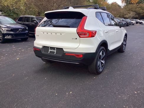 Certified 2026 Volvo XC40 B5 Plus w/ Protection Package Premier AWD/4WD image 15
