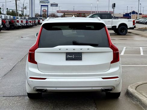 Used 2021 Volvo XC90 T5 Momentum w/ Climate Package image 5