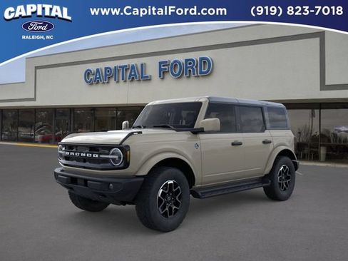 New 2026 Ford Bronco Outer Banks AWD/4WD image 1
