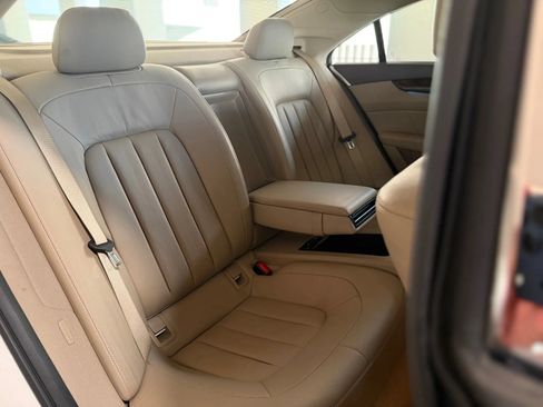 Used 2014 Mercedes-Benz CLS 550 4MATIC w/ Premium 1 Package image 23