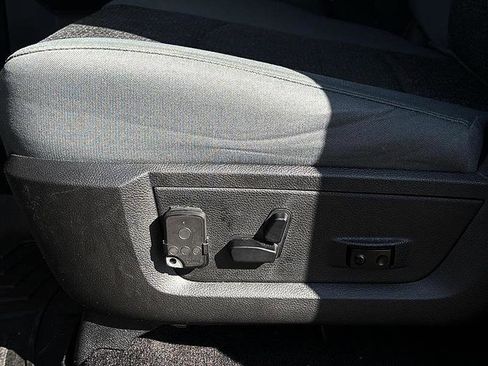 Used 2018 RAM 1500 Big Horn image 12