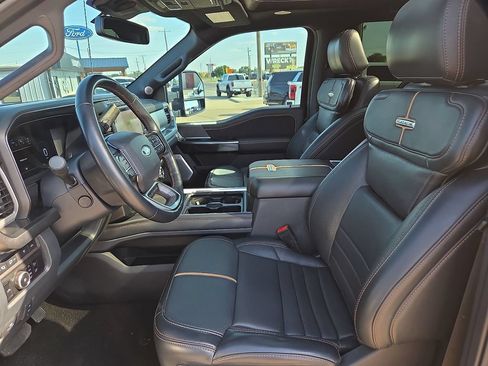 Used 2024 Ford F350 Platinum AWD/4WD image 19