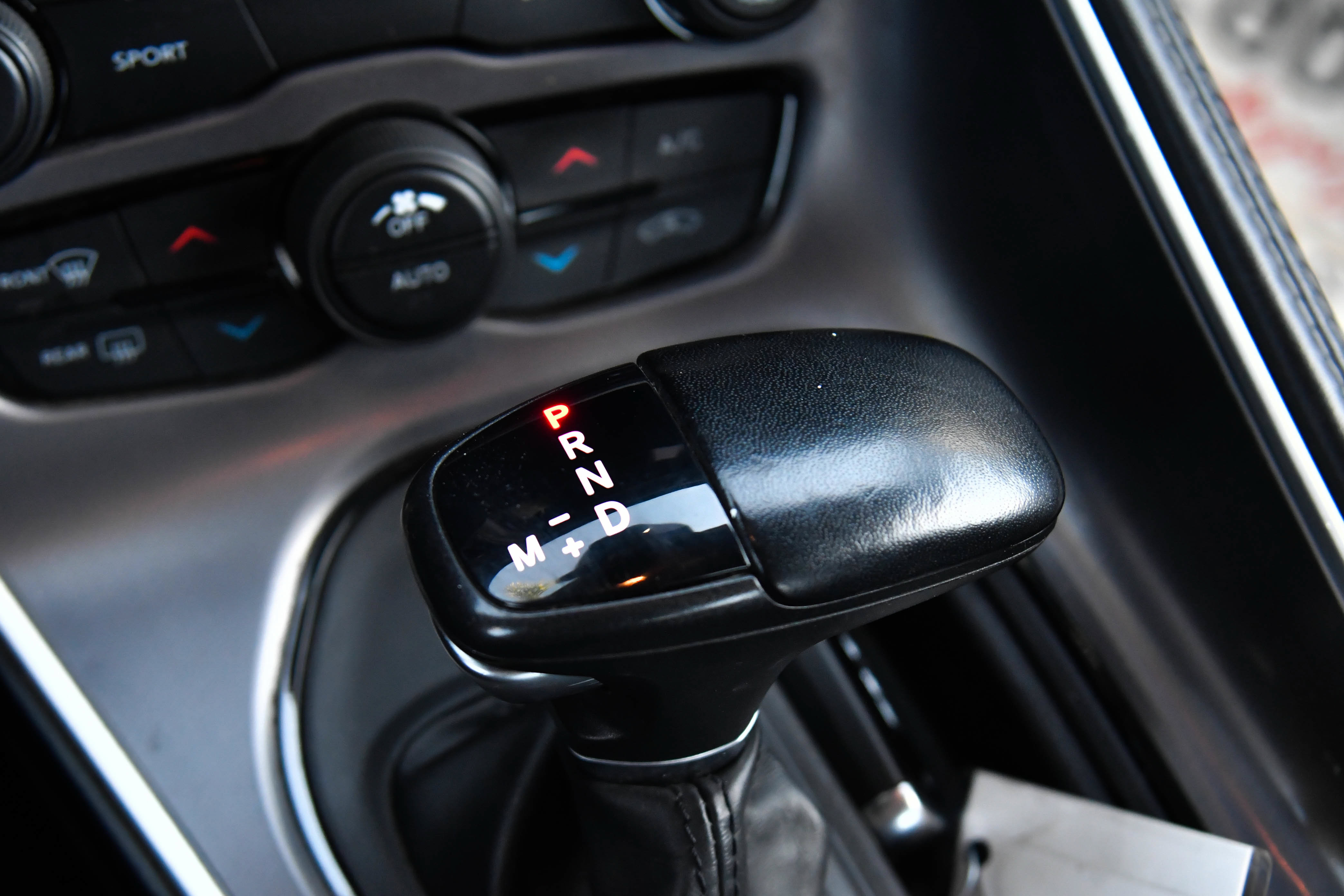 Used 2022 Dodge Challenger SXT w/ Blacktop Package RWD image 25