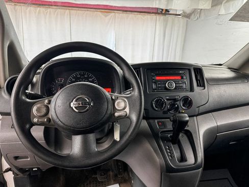 Used 2016 Nissan NV200 S w/ Cruise Control Package image 13