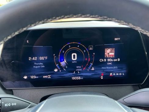 Used 2024 Chevrolet Traverse Z71 w/ LPO, Floor Liner Package AWD/4WD image 26