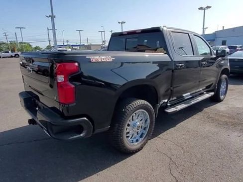 Used 2026 Chevrolet Silverado 1500 LT Trail Boss w/ LT Trail Boss Premium Package AWD/4WD image 8