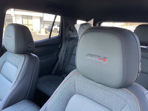 New 2026 GMC Terrain AT4 image 21