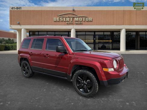 Used 2015 Jeep Patriot Sport w/ Power Value Group AWD/4WD image 3
