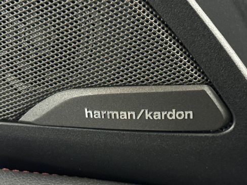 Used 2019 BMW X4 M40i w/ Executive Package image 22