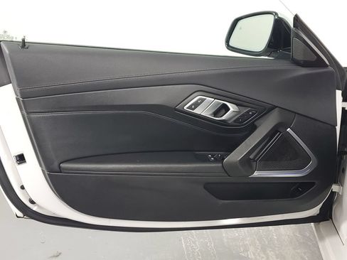 Used 2022 BMW Z4 sDrive30i w/ Driving Assistance Package RWD image 24
