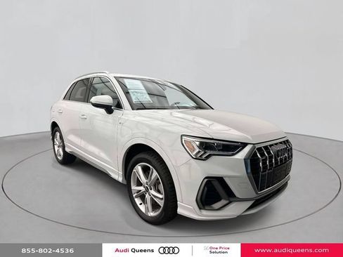 Certified 2023 Audi Q3 2.0T Premium Plus w/ Premium Plus Package AWD/4WD image 6