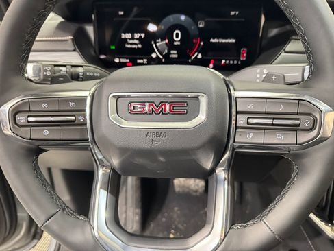 New 2026 GMC Acadia Elevation w/ Black Edition AWD/4WD image 17
