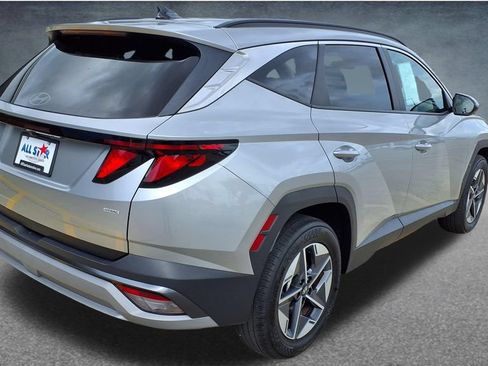 Used 2025 Hyundai Tucson SEL AWD/4WD image 32