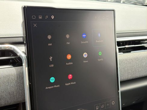 Used 2026 GMC Sierra EV Elevation AWD/4WD image 12