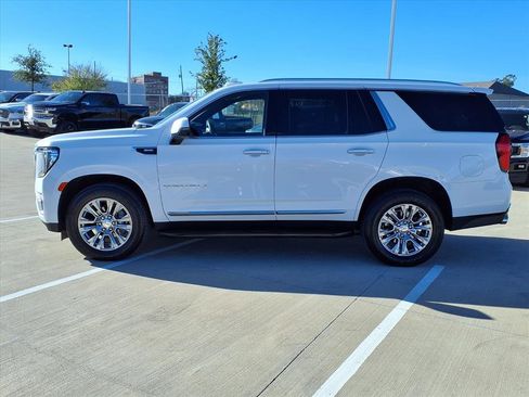 Used 2023 GMC Yukon Denali image 8