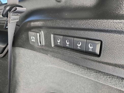 Used 2022 Jeep Grand Cherokee L Overland image 26