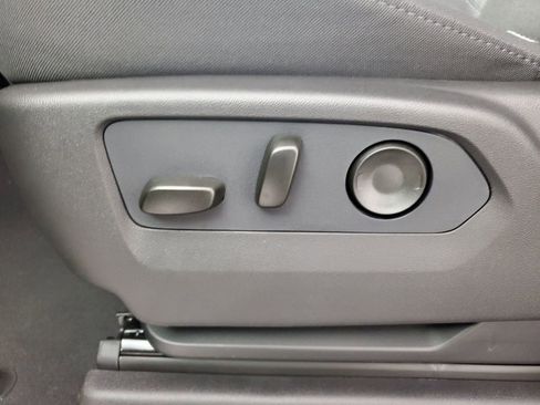 New 2026 Chevrolet Silverado 2500 Custom image 28