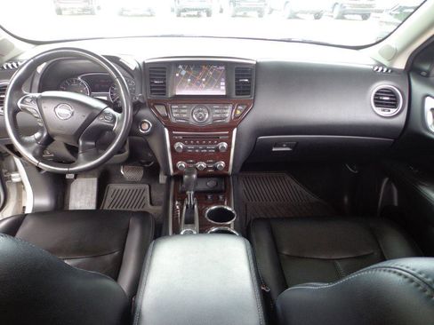 Used 2015 Nissan Pathfinder SL w/ SL Premium Package image 23