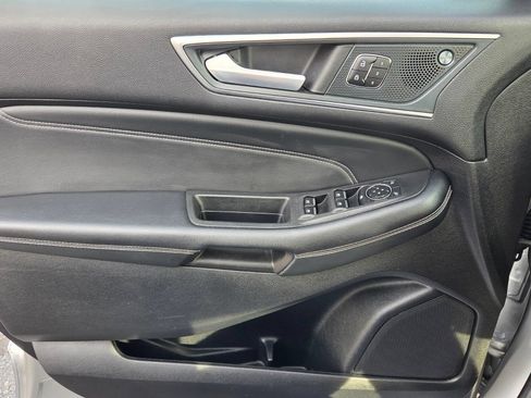 Used 2024 Ford Edge Titanium AWD/4WD image 30