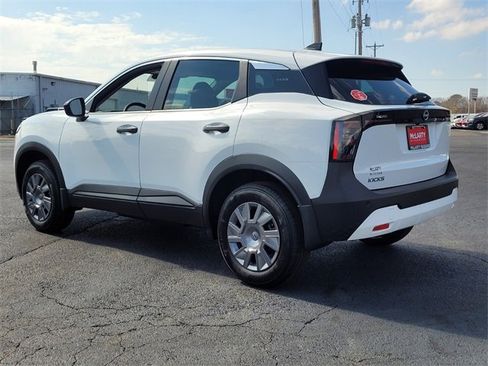 New 2026 Nissan Kicks S image 3