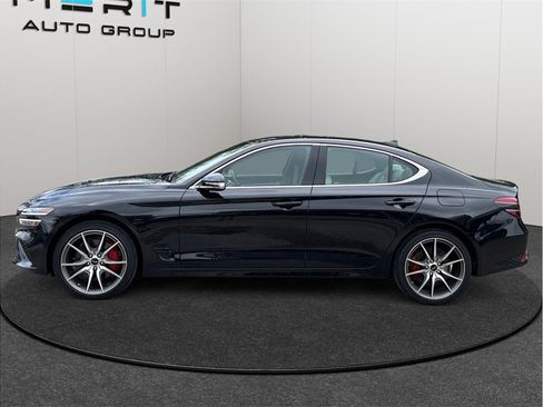 Used 2025 Genesis G70 2.5T AWD/4WD image 5