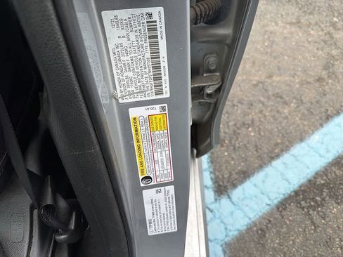 Used 2022 Honda Civic Sport image 11