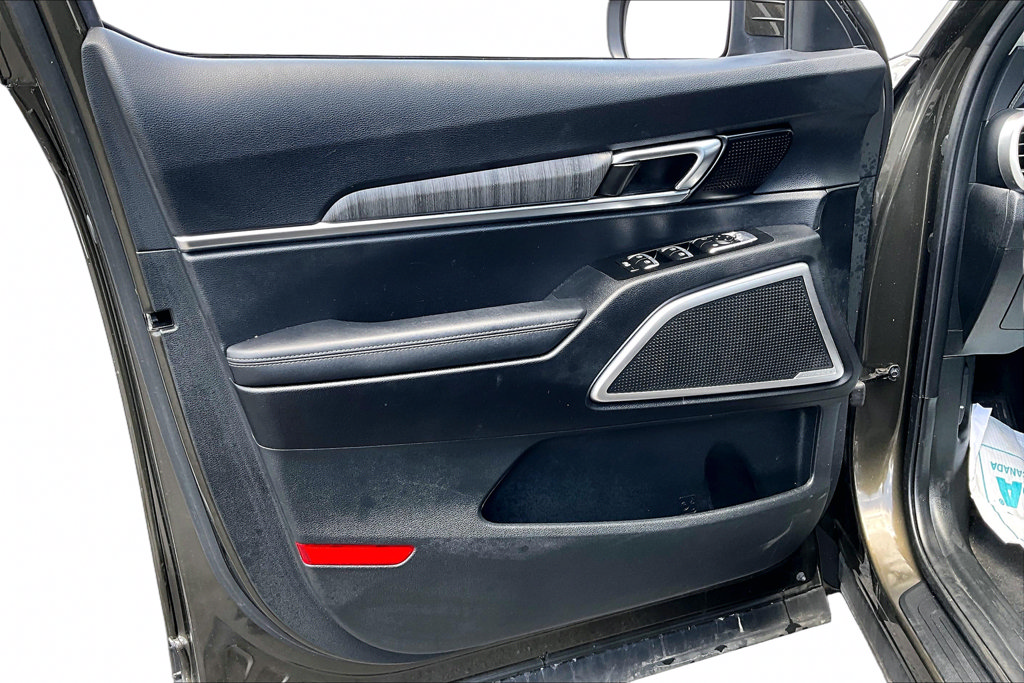 Used 2023 Kia Telluride EX AWD/4WD image 17
