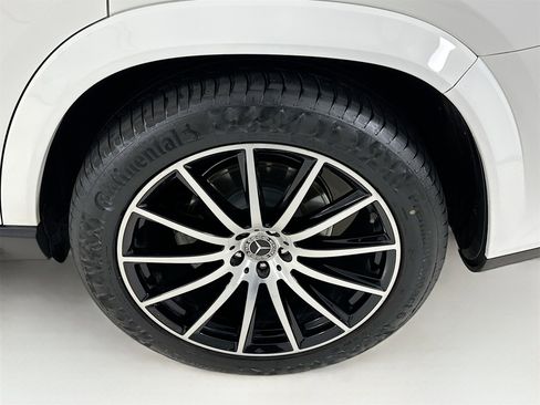 Used 2023 Mercedes-Benz GLS 450 4MATIC image 34