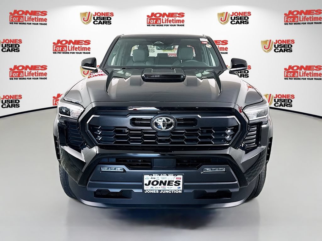 Certified 2025 Toyota Tacoma TRD Sport AWD/4WD image 12