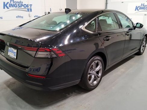 Used 2023 Honda Accord EX image 3