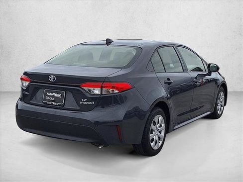 Used 2024 Toyota Corolla LE FWD image 5